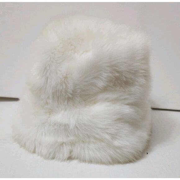 OVERSIZED FLUFFY FAUX FUR BUCKET Hat Cossack Russian fur Luxe pillbox Hat Y2K main image 16